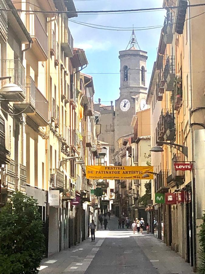 Precioso Piso En El Centro Neuralgico De Olot Lägenhet Exteriör bild